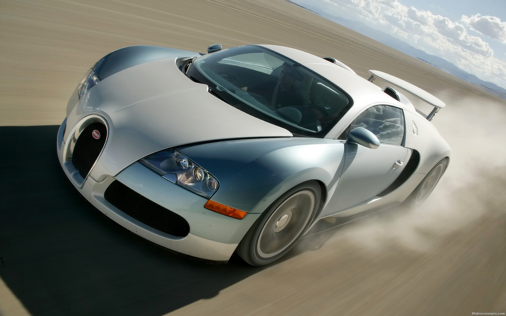 bugatti-veyron-2007-01-1680x1050.jpg